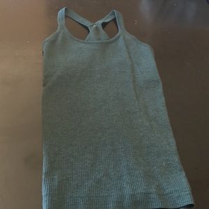 Lululemon forest green workout top